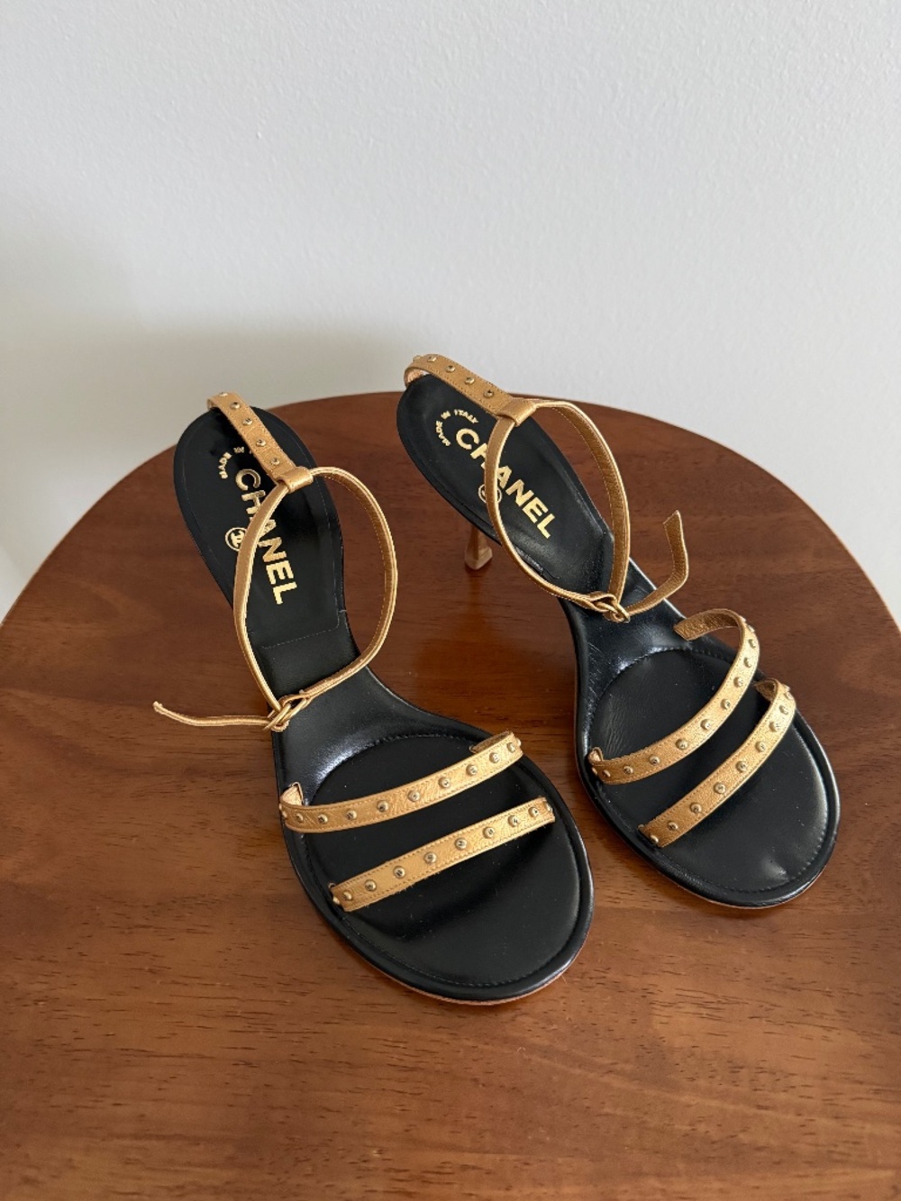 Vintage CHANEL Metallic Gold Heels | Euro 38.5